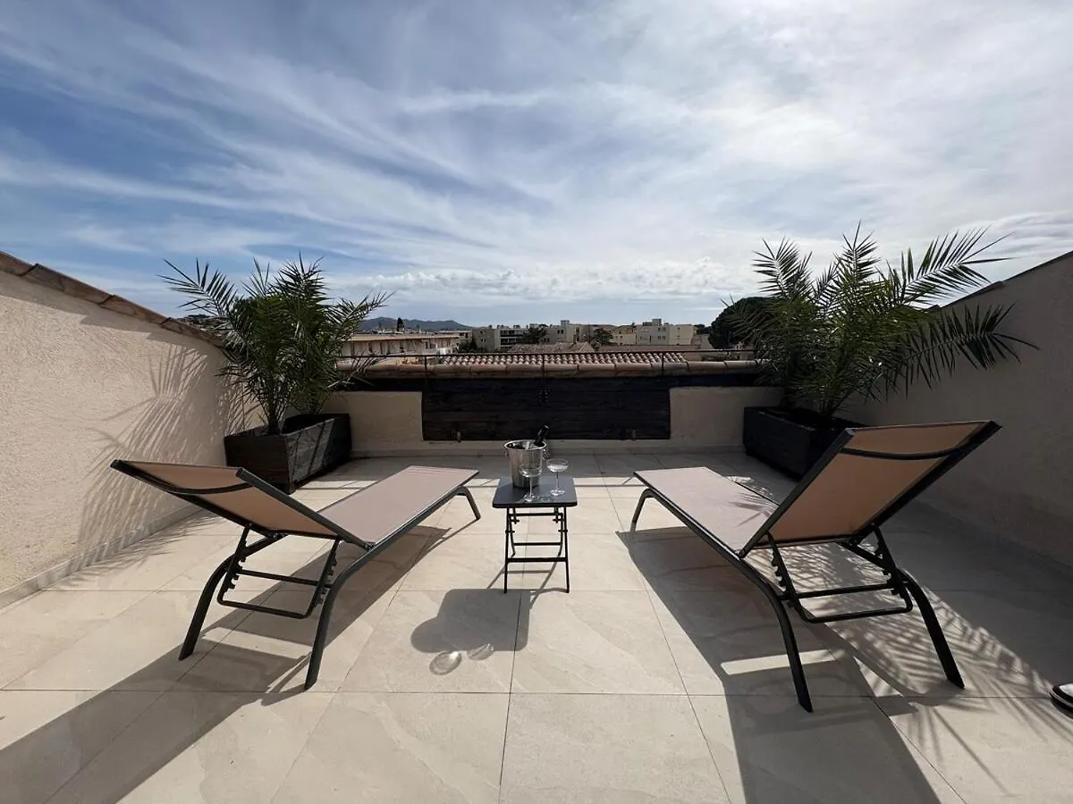 Duplex Neuf Avec Terrasse Et Tropezienne Sanary-sur-Mer